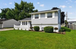 4036 Leavitt Road, Lorain, OH 44053