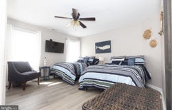 420 W ROBERTS AVENUE, WILDWOOD, NJ 08260