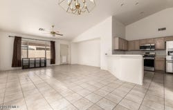 5648 E HOLMES Avenue, Mesa, AZ 85206