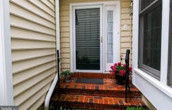 135 CARTERS GRV #L-35, MALVERN, PA 19355