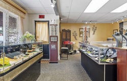 12 Lindell Ave, Leominster, MA 01453
