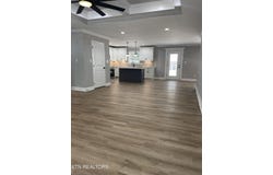 1309 Tuckaleechee Tr, Maryville, TN 37803