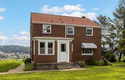 922 Foster Rd, Jefferson Hills, PA 15025