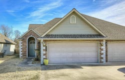 2206 Benjamin Drive, Carthage, MO 64836