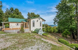 13988 Hazel Valley Road, Fayetteville, AR 72701