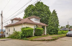 1505 Raymond Ave, Latrobe, PA 15650