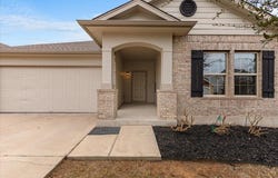111 Crooked Trl, Bastrop, TX 78602
