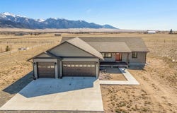 9 Fraker Loop, Whitehall, MT 59759