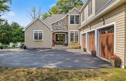 4 Harbor Side Drive, York, ME 03909