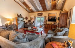 7710 Highway 36 N, Bellville, TX 77418