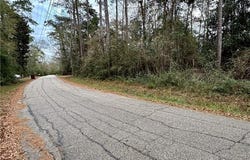 CLOVERLAND Drive lot: 10, Lacombe, LA 70445