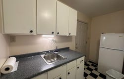 3 DELAWARE AVENUE, DELMAR, DE 19940