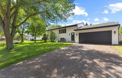 11215 Sumter Avenue N, Champlin, MN 55316
