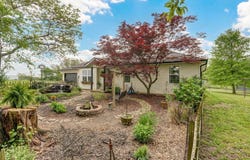2942 Mount Carmel Road, Clever, MO 65631