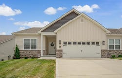 714 Applewood Creek Drive, Fairview Heights, IL 62208