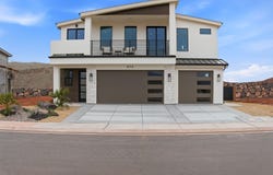 972 E COYOTE CREST Dr, Washington, UT 84780