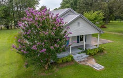 132 Old Madisonville Road S, Crofton, KY 42217