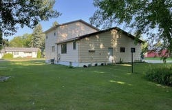 730 5th Ave SW, Rugby, ND 58368