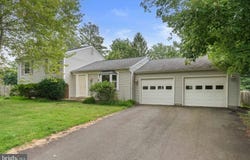 2653 FANIEUL HALL COURT, OAK HILL, VA 20171