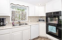 1109 S Van Buren Street, Auburn, IN 46706-2834
