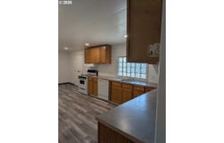 2818 10TH St, BakerCity, OR 97814