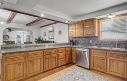 132 OAKRIDGE Road, Hot Springs, AR 71913