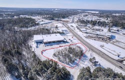 On STEVENS ST N, Rhinelander, WI 54501