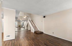 1112  Bering Drive, Houston, TX 77057
