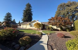 2303 Oak Knoll Drive, Santa Rosa, CA 95403