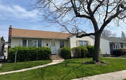 97 Linden Boulevard, Hicksville, NY 11801
