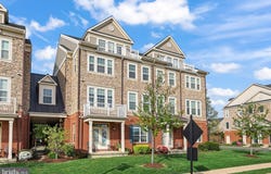42593 SUNSET RIDGE Square, ASHBURN, VA 20148