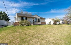 415 PLANTATION DRIVE, GLENDORA, NJ 08029