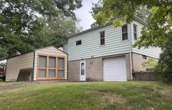 139 N 175 East Road, Warsaw, IN 46582