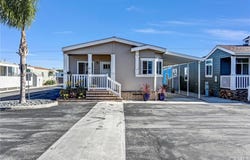 1020 Bradbourne Avenue, Duarte, CA 91010