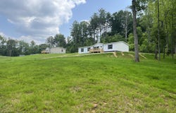 79 Jackobean, Blairsville, GA 30512