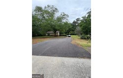4897 Lou Ivy Road, Peachtree Corners, GA 30096