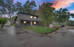 1631 E 28th Avenue, Lake Station, IN 46405