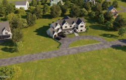 387 Riverdale Avenue W, Tinton Falls, NJ 07724