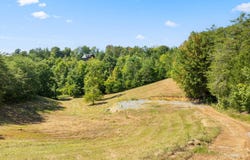 910 Debras Way, Sevierville, TN 37876