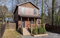 704 Azalea Avenue, Black Mountain, NC 28711