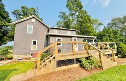 10035 Irish Road, Vermontville, MI 49096
