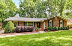 13617 Lake Bluff Drive, Matthews, NC 28105