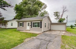 155 Roberts Street, Jerseyville, IL 62052