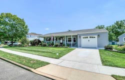 13 Gulph Mill Road, Somers Point, NJ 08244