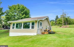 473 N SHORE Drive, LENHARTSVILLE, PA 19534