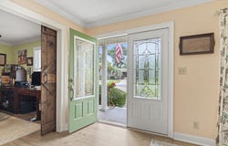 1513 Magnolia Dr., North Myrtle Beach, SC 29582