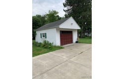 4441 E E Overlook Drive, Clarence, NY 14221