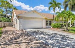 1239 NW 13th Avenue, Boynton Beach, FL 33426