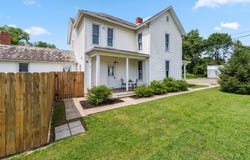 204 S Main Street, Pleasantville, OH 43148