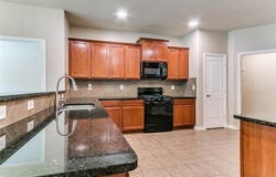 9708 Squire Lane, Yukon, OK 73099